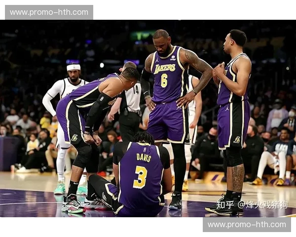 湖人vs雷霆录像：新旧时代的巅峰碰撞，这一场西部史诗你怎能错过？